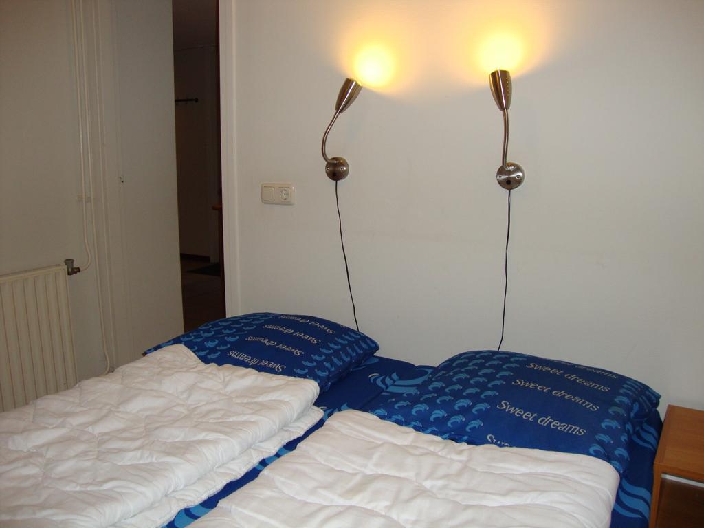 Vakantiepark De Berkenhorst Kootwijk Habitación foto